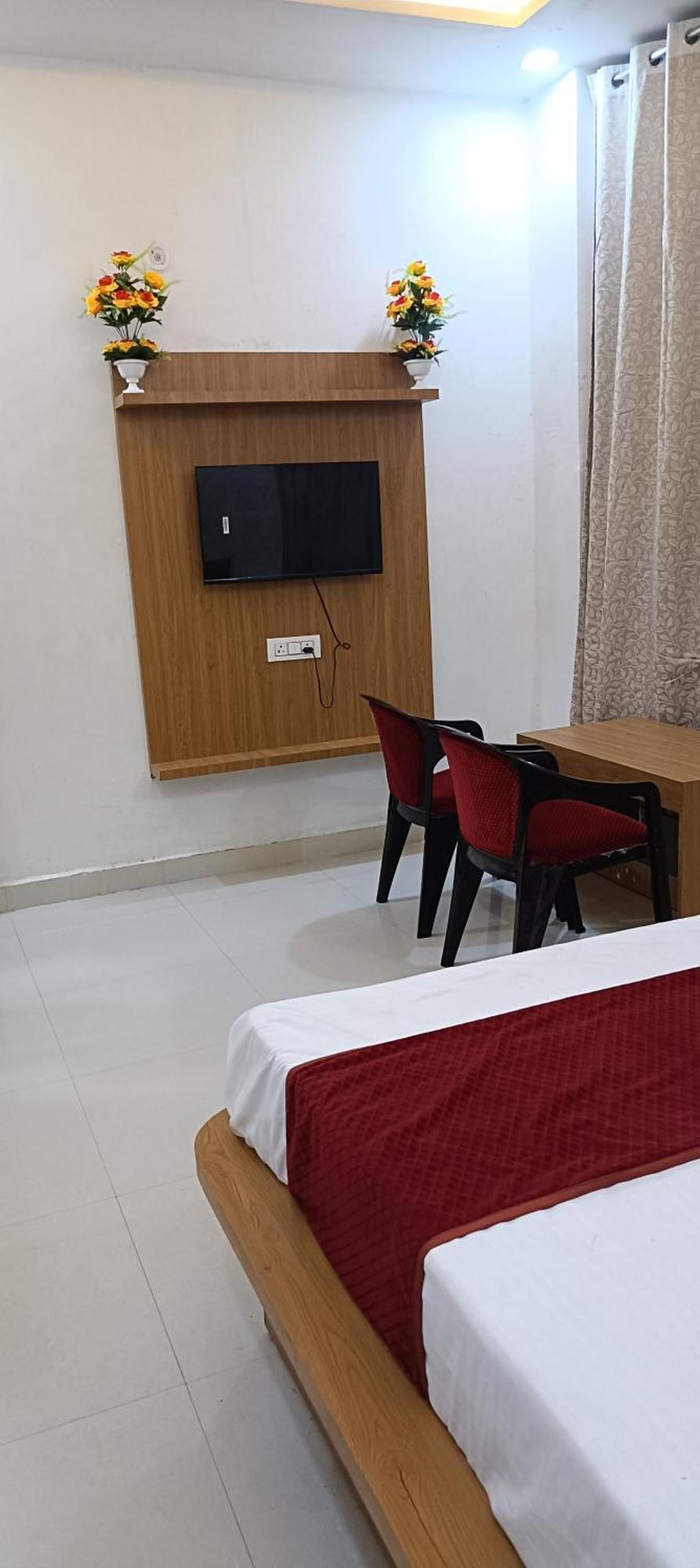 Hotel Ganga Palace -near Prem Mandir Vrindavan