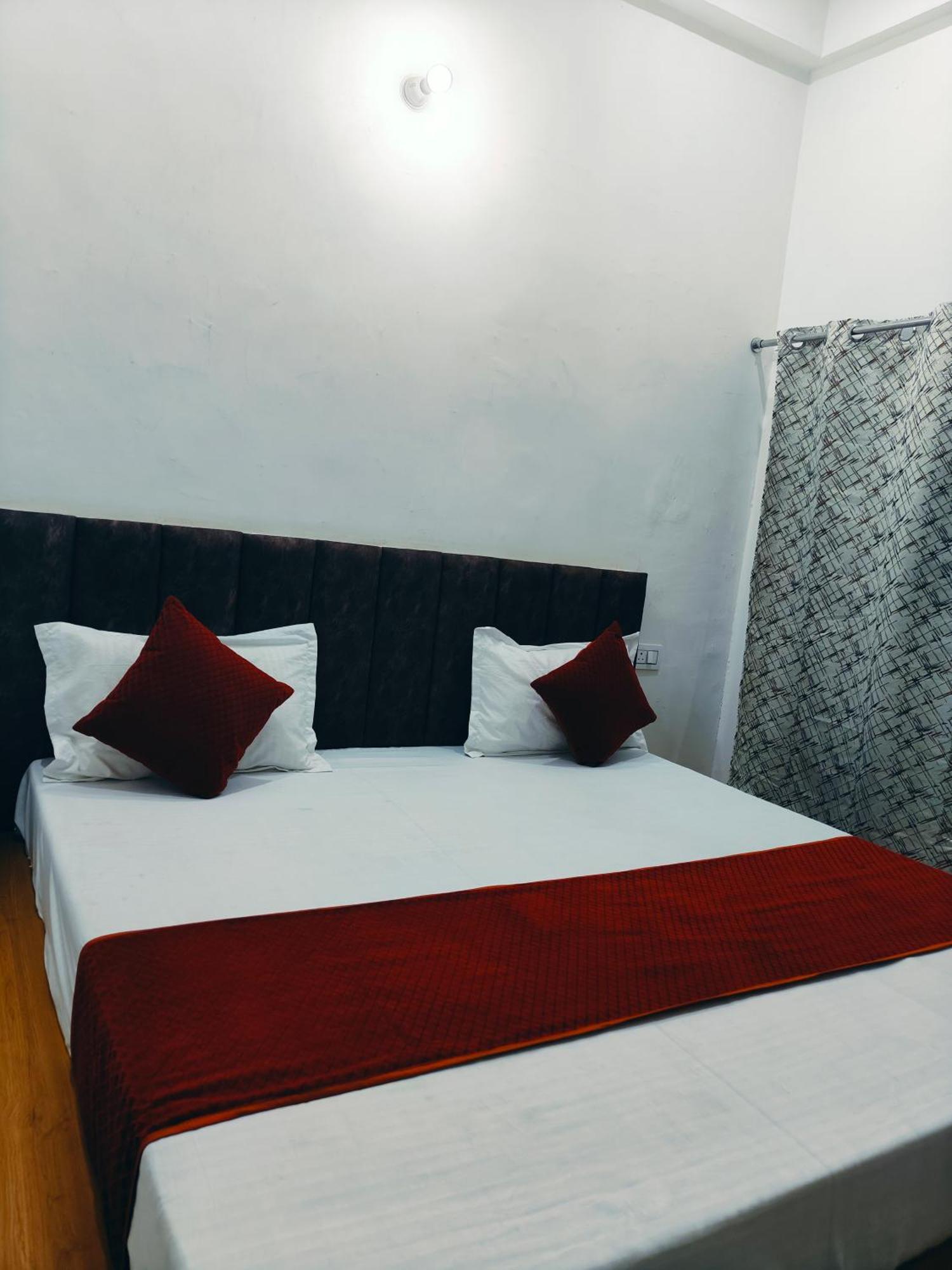 Hotel Ganga Palace -near Prem Mandir Vrindavan