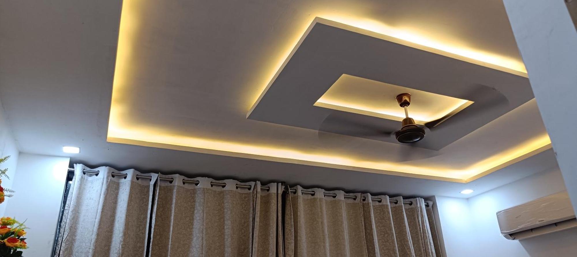 Hotel Ganga Palace -near Prem Mandir 3*